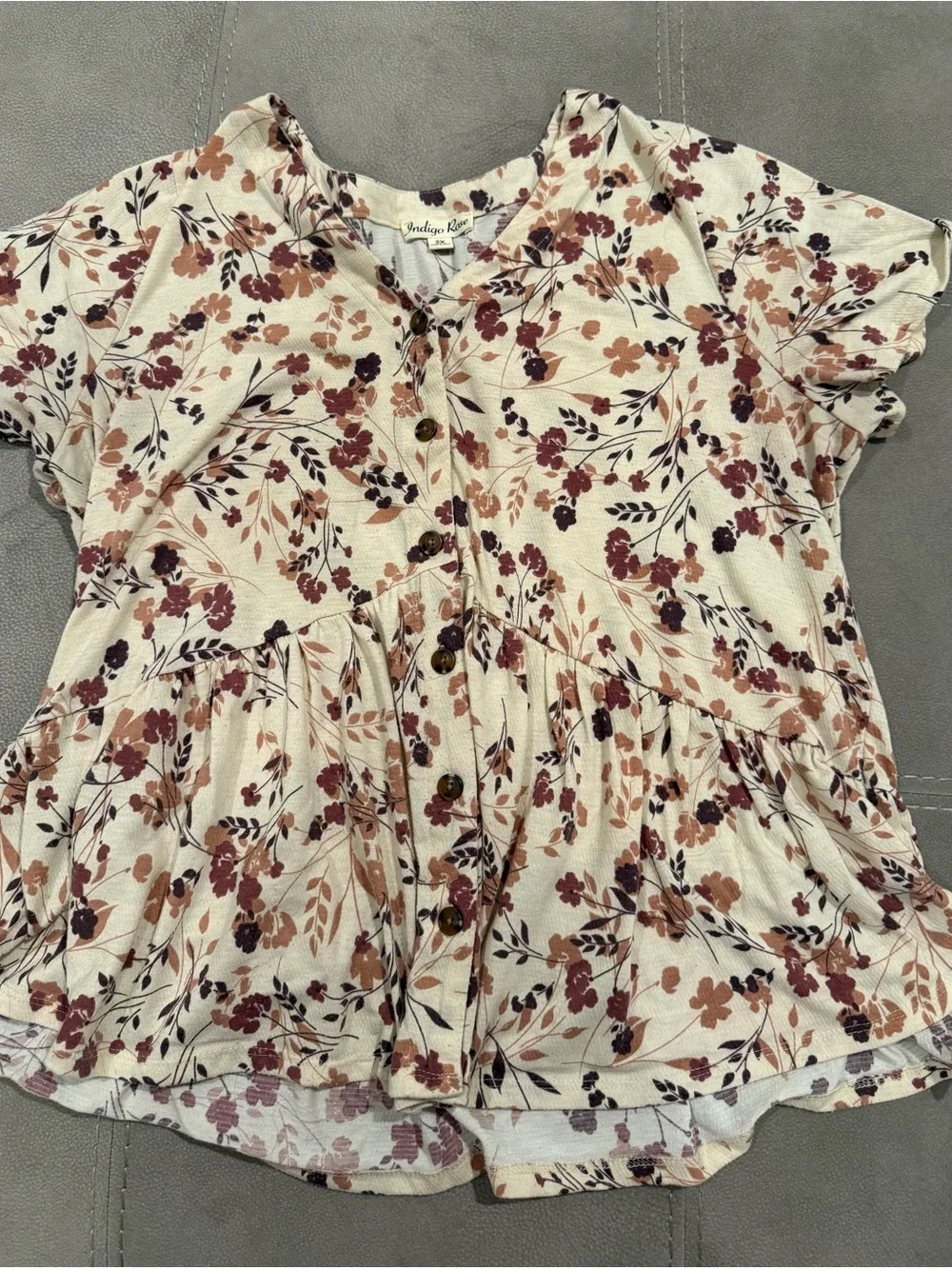 Indigo Floral Button-Front Peplum Top - Cream & Mauve